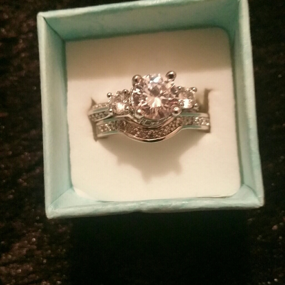 Ladies wedding set